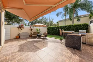 477 Capistrano Dr, Palm Beach Gardens, FL 33410 - Photo 19