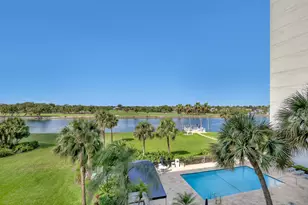 356 Golfview Rd, North Palm Beach, FL 33408 - Photo 1
