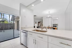2439 24th Way, West Palm Beach, FL 33407 - Photo 17