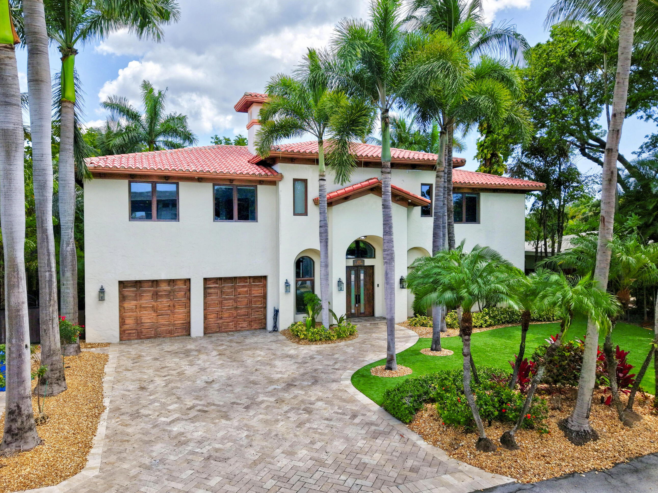 2719 NE 19th St - 2719 NE 19th St, Fort Lauderdale, FL 33305 Luxury Property | Jose Angel Pina
