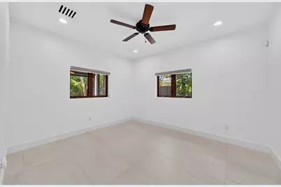 2719 NE 19th Street, Fort Lauderdale, FL 33305 - Photo 27