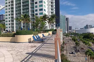 253 NE 2nd St, Miami, FL 33132 - Photo 29