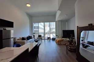 253 NE 2nd St, Miami, FL 33132 - Photo 11