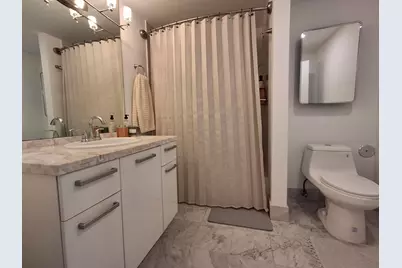253 NE 2nd Street #221, Miami, FL 33132 - Photo 7