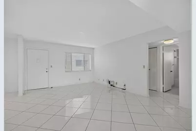 5340 Las Verdes Circle #307, Delray Beach, FL 33484 - Photo 11