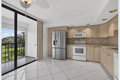 5340 Las Verdes Circle #307, Delray Beach, FL 33484 - Photo 21