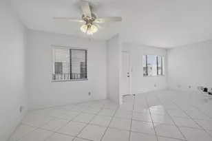 5340 Las Verdes Cir, Delray Beach, FL 33484 - Photo 17