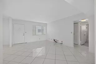 5340 Las Verdes Cir, Delray Beach, FL 33484 - Photo 11