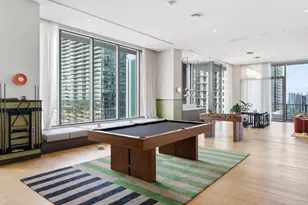 11 NE 6th St, Miami, FL 33132 - Photo 57