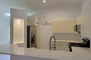 1409 Sabal Trail, Weston, FL 33327 - Photo 5