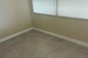 10331 Marlin Dr, Boca Raton, FL 33428 - Photo 9