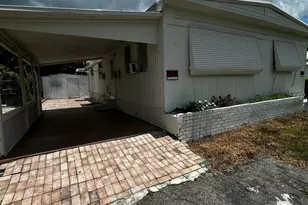 10331 Marlin Dr, Boca Raton, FL 33428 - Photo 11