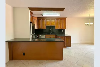 416 Arabian Road, Palm Springs, FL 33461 - Photo 9