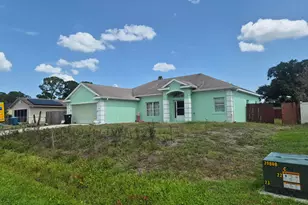 698 Thuringer St NW, Palm Bay, FL 32907 - Photo 1