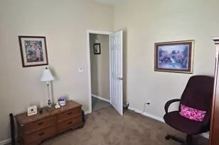 698 Thuringer St NW, Palm Bay, FL 32907 - Photo 27
