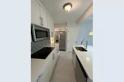 918 NE 15th Avenue #4, Fort Lauderdale, FL 33304 - Photo 5