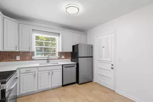 10693 N Military Trl, West Palm Beach, FL 33410 - Photo 9