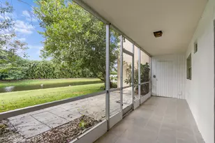 10693 N Military Trl, West Palm Beach, FL 33410 - Photo 21