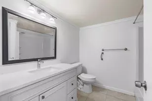 10693 N Military Trl, West Palm Beach, FL 33410 - Photo 15