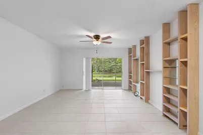 10693 N Military Trail #7, West Palm Beach, FL 33410 - Photo 3