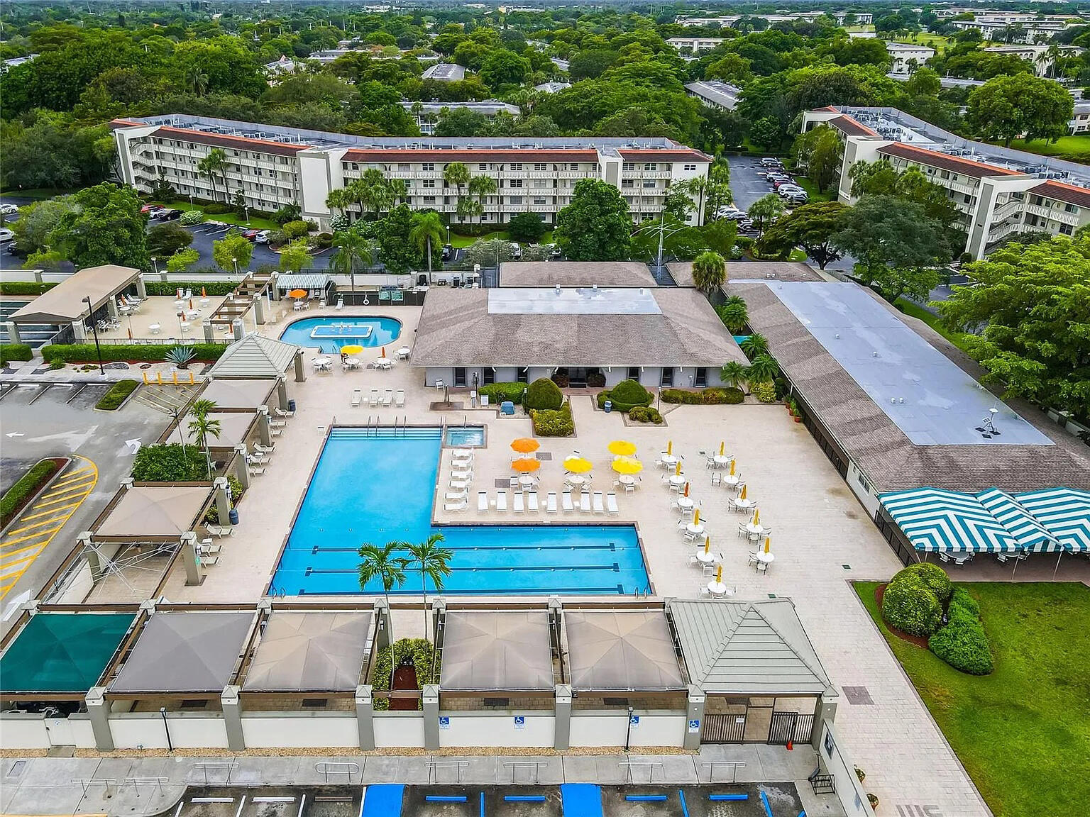 3301 Aruba Way #D3 - 3301 Aruba Way #D3, Coconut Creek, FL 33066 Luxury Property | Jose Angel Pina