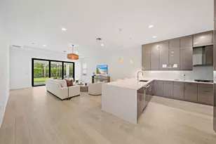 13185 Faberge Pl, Palm Beach Gardens, FL 33418 - Photo 9