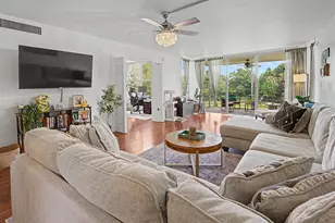 3930 Oaks Clubhouse Dr, Pompano Beach, FL 33069 - Photo 1
