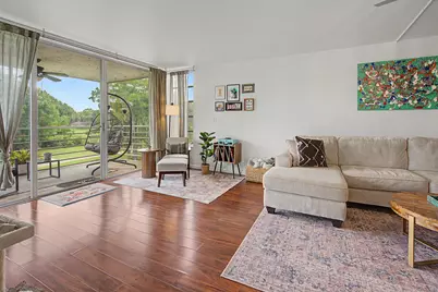 3930 Oaks Clubhouse Drive #304, Pompano Beach, FL 33069 - Photo 5