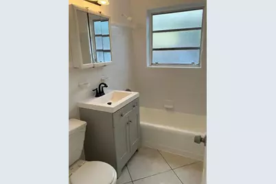 1647 NE 12th Street, Fort Lauderdale, FL 33304 - Photo 7
