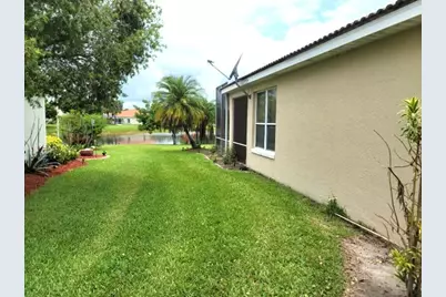 895 SW Lake Charles Circle, Port Saint Lucie, FL 34986 - Photo 47