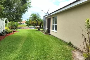 895 SW Lake Charles Cir, Port Saint Lucie, FL 34986 - Photo 47