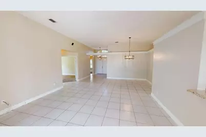 895 SW Lake Charles Circle, Port Saint Lucie, FL 34986 - Photo 19