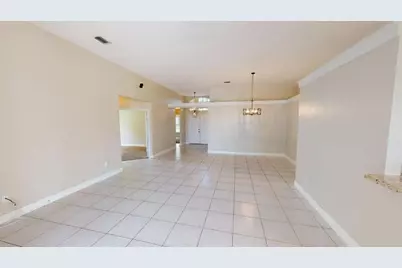 895 SW Lake Charles Circle, Port Saint Lucie, FL 34986 - Photo 33