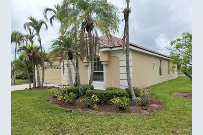 895 SW Lake Charles Circle, Port Saint Lucie, FL 34986 - Photo 5
