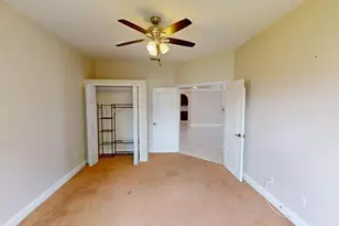 895 SW Lake Charles Cir, Port Saint Lucie, FL 34986 - Photo 31