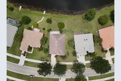 895 SW Lake Charles Circle, Port Saint Lucie, FL 34986 - Photo 57