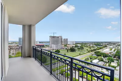 550 Okeechobee Boulevard #Lph-23, West Palm Beach, FL 33401 - Photo 15
