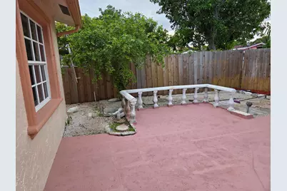7601 Kimberly Boulevard, North Lauderdale, FL 33068 - Photo 57