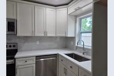 7601 Kimberly Boulevard, North Lauderdale, FL 33068 - Photo 13