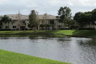 700 S Crestwood Ct S, Royal Palm Beach, FL 33411 - Photo 33