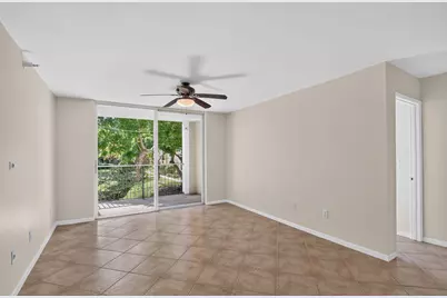 107 Yacht Club Way #208, Hypoluxo, FL 33462 - Photo 11