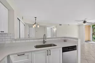 107 Yacht Club Way, Hypoluxo, FL 33462 - Photo 7