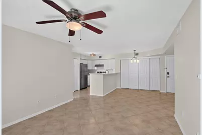 107 Yacht Club Way #208, Hypoluxo, FL 33462 - Photo 11