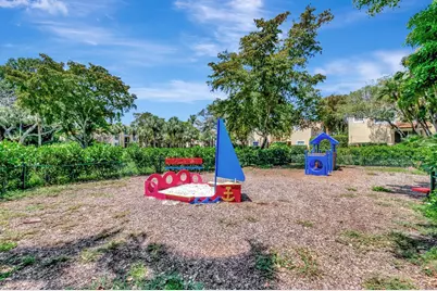 107 Yacht Club Way #208, Hypoluxo, FL 33462 - Photo 35