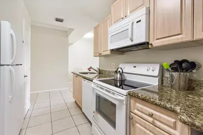 2060 Greenview Shores Boulevard #308, Wellington, FL 33414 - Photo 13