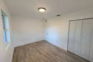 1733 NW 18th St, Fort Lauderdale, FL 33311 - Photo 3