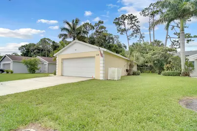 1238 Pine Sage Circle, West Palm Beach, FL 33409 - Photo 3