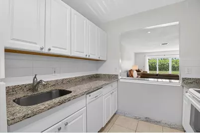 13984 VÃ­a Flora #B, Delray Beach, FL 33484 - Photo 3