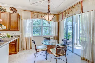11558 Villa Vasari Dr, Palm Beach Gardens, FL 33418 - Photo 27