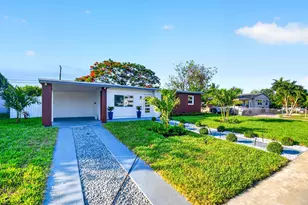 3947 Pensacola Dr, Lake Worth, FL 33462 - Photo 3